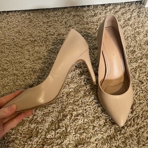 Kellie and Katie nude pumps - Picture 7 of 11